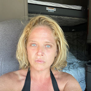 Meet your Posher, Elliott